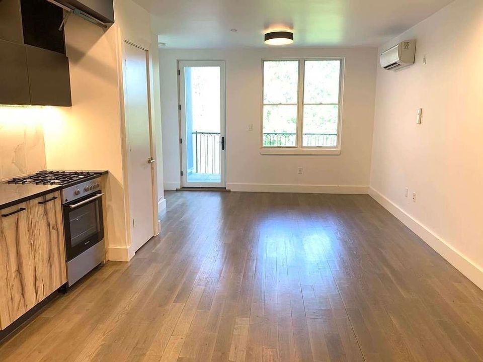 1st image of 709 Sterling Pl #4N