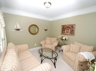 611 Crestmont Rd, Columbia, SC 29229