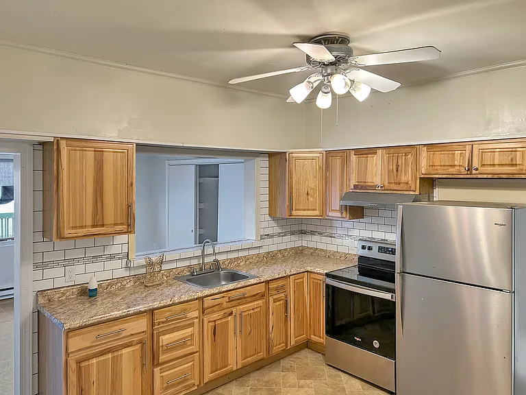 320 Pacific Ave #1 — Photo 10