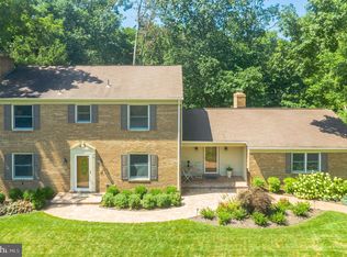 10832 Middleboro Dr, Damascus, MD 20872