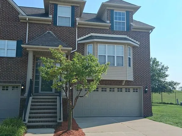 13143 Golf Pointe Dr, Taylor, MI 48180