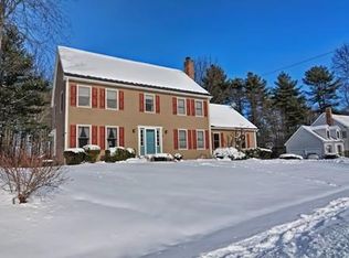 10 Ribero Dr, Franklin, MA 02038