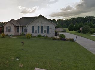 122 Linda Ln, Tullahoma, TN 37388