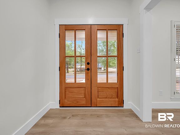 4th image of 4924 Brooke Ct
