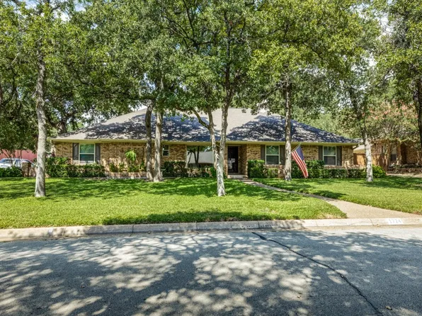 1724 Deauville Ct, Fort Worth, TX 76112