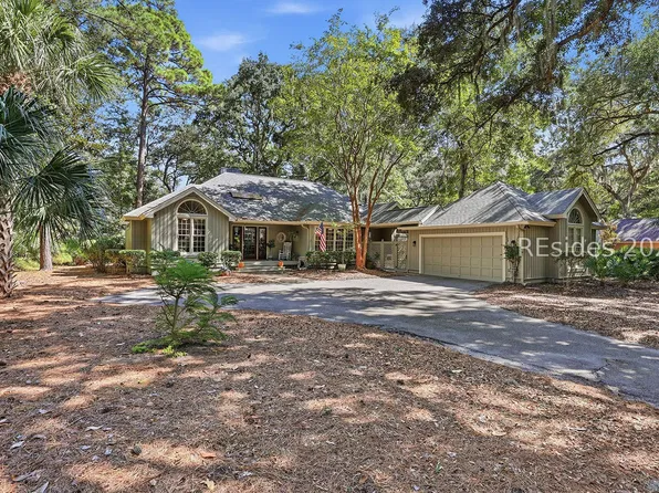 69 Forest Drive, Hilton Head Island, SC 29928