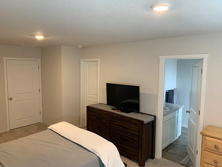 2664 NE 116th Pl — Photo 8