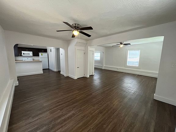 2nd image of 714 S Thomas Ave #82747642F