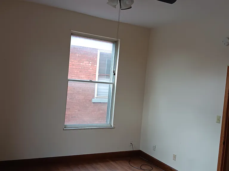 215 Albion Pl #2 — Photo 12