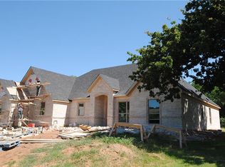 9803 Ravenswood Rd, Granbury, TX 76049