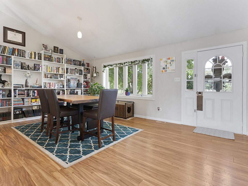6912 Cottie Dr, Joliet, IL 60431 | Zillow