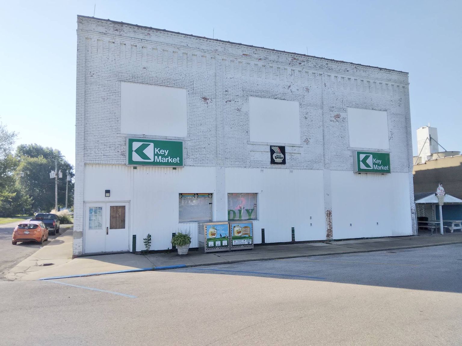 98 Mulberry St, Cisne, IL 62823 Zillow