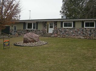 W12711 Elm St, Caroline, WI 54928