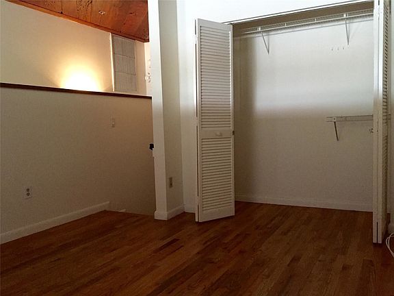 5th image of 1300 Collins Ave #N103