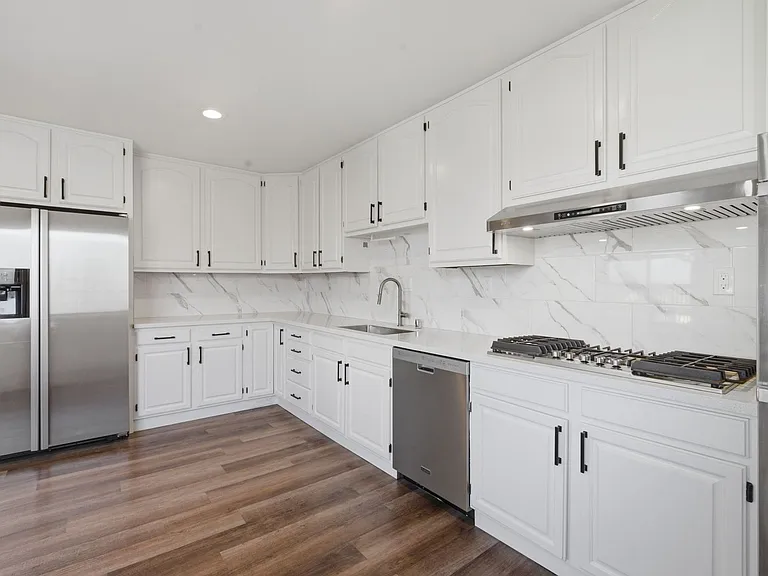 228 Abbot Ave — Photo 19