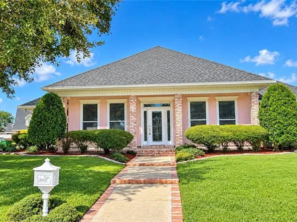 4 Rienzi Dr, Marrero, LA 70072