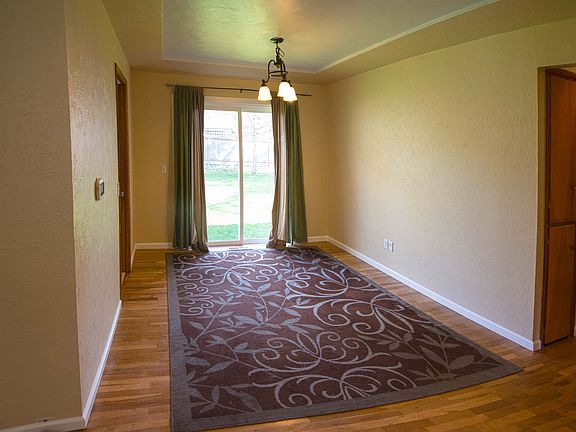 3rd image of 11811 Clover Creek Dr SW