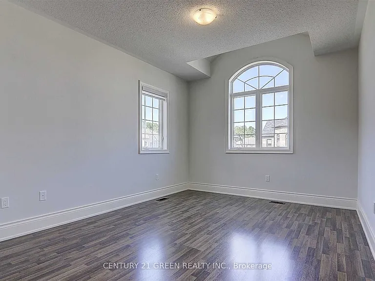 3276 Meadow Marsh Cres — Photo 28