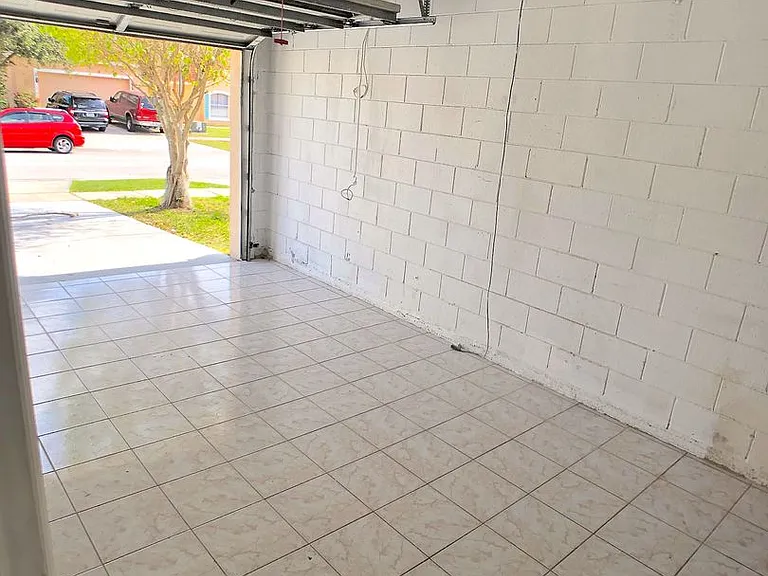 2298 Santa Lucia St — Photo 18