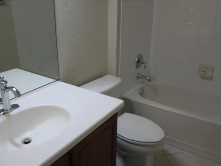 7730 Brofield Ave — Photo 14