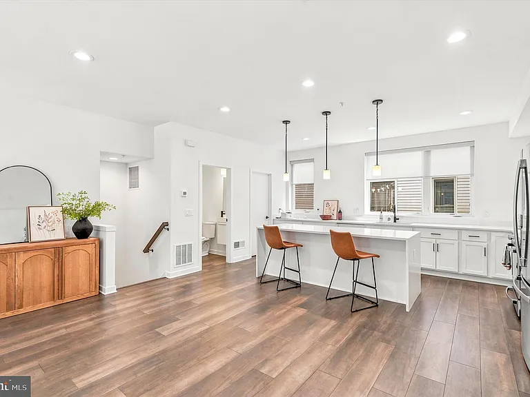 3005 Birchview Walk — Photo 10