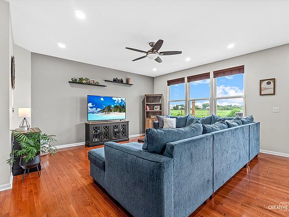 5th image of 4311 Fraser Cir