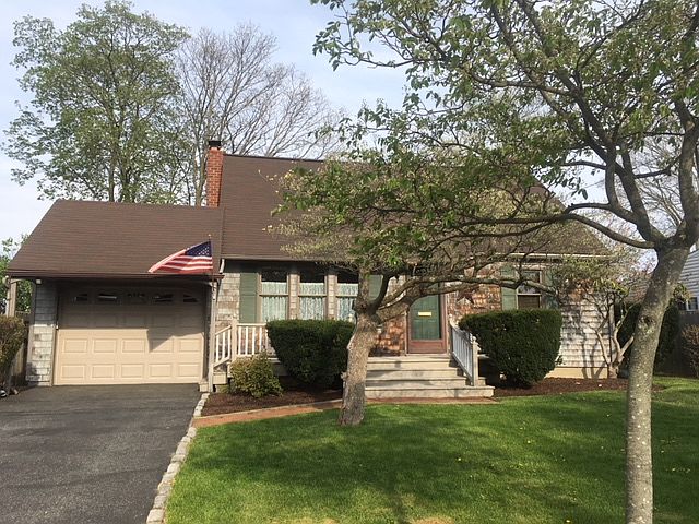 1st image of 60 Midwood Ave