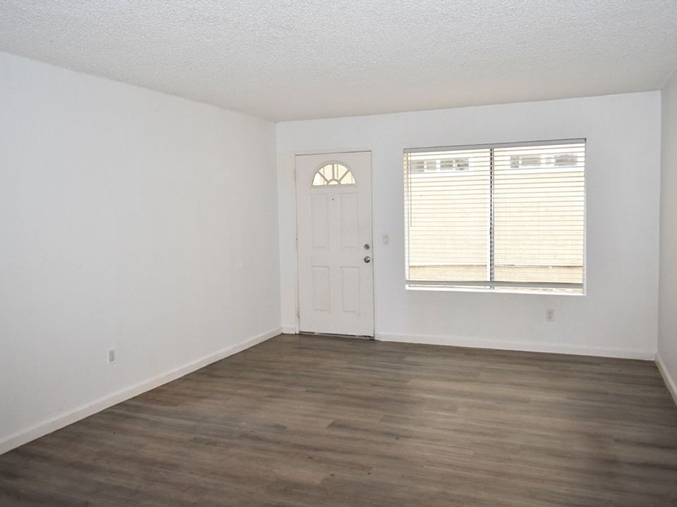 1st image of 1607 Pentecost Way Unit 1