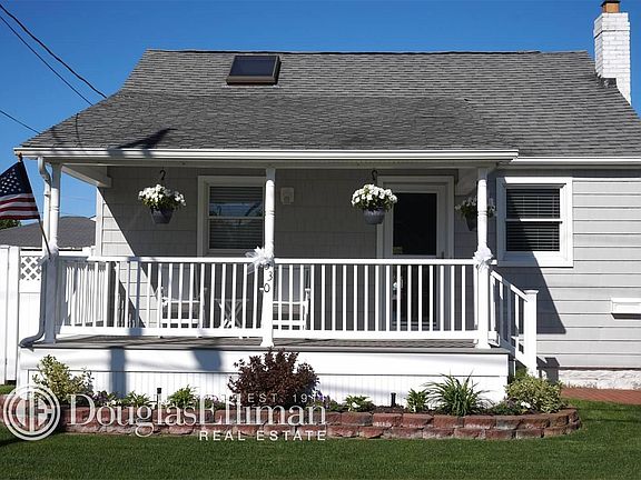 4th image of 530 Fire Island Ave