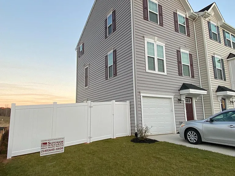 2677 Bears Den Dr — Photo 1