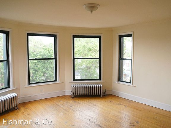 3rd image of 2336 N Spaulding Ave APT 2A
