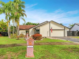 9712 SW 132nd Pl, Miami, FL 33186