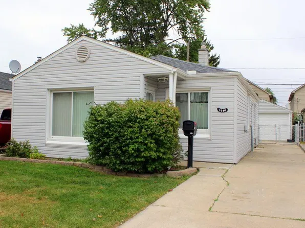 7616 Mead St, Dearborn, MI 48126