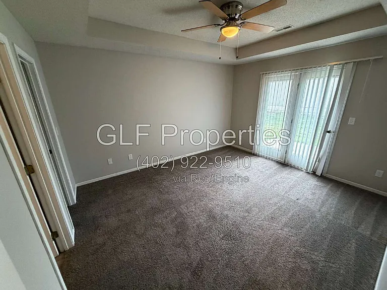 1710 Prairie Ave — Photo 6