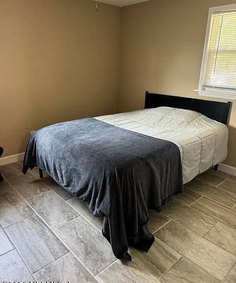 294 Lee Dr — Photo 6