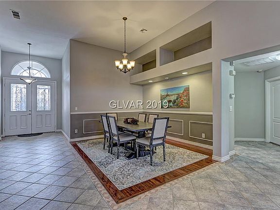 5th image of 9670 Drayton Ave