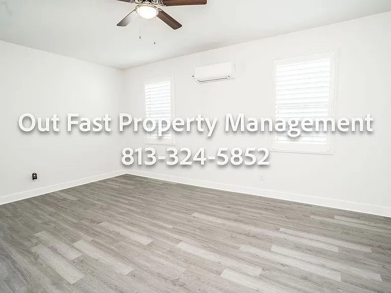 4859 W Prescott St — Photo 33