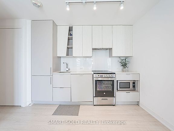 4th image of 3883 Quartz Rd #1101