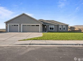 0 Lot 12 Road B.9 SW, Royal City, WA 99357