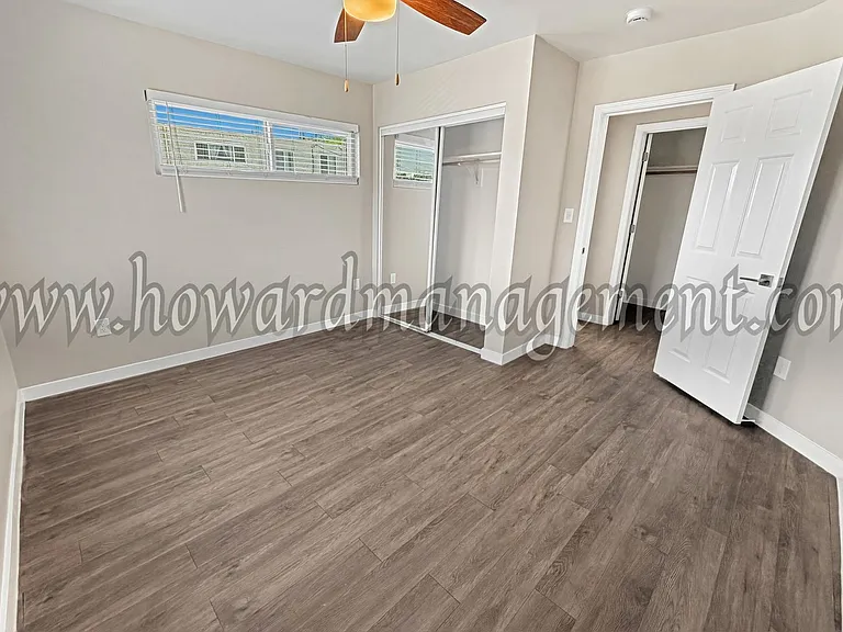 11415 Venice — Photo 7