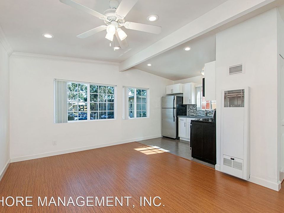 1st image of 3880 Haines St