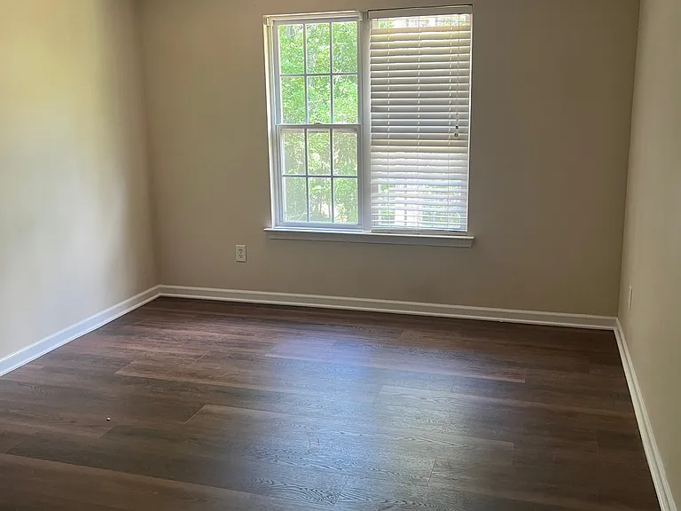 4115 Oakton Ridge Ct — Photo 6