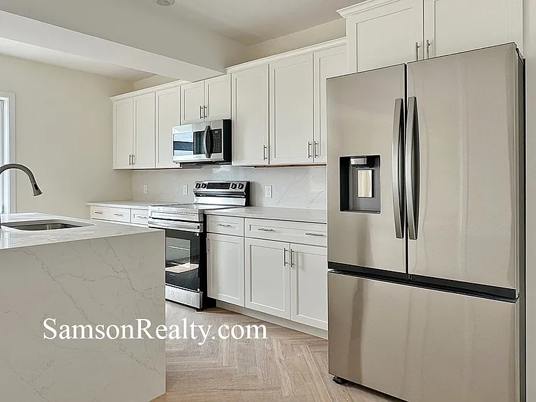 155 Gano St #402 — Photo 10