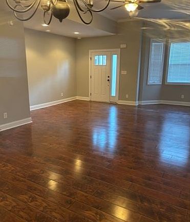 2nd image of 107 Portico St