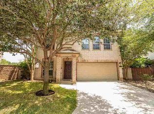 101 Parula Place Ct, Laredo, TX 78045