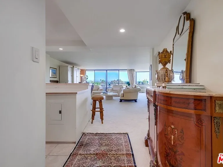 4337 Marina City #241 — Photo 4