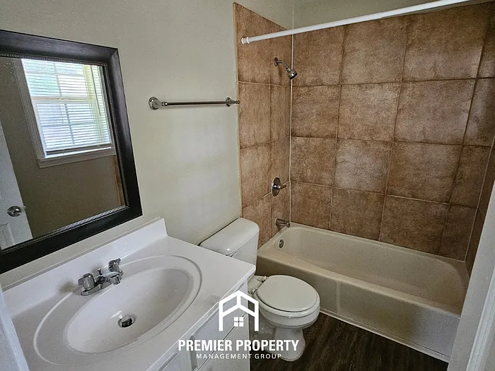 6329 Ridge Manor Dr — Photo 17
