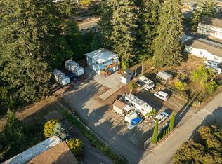 97799 Hanscam Ln, Brookings, OR 97415