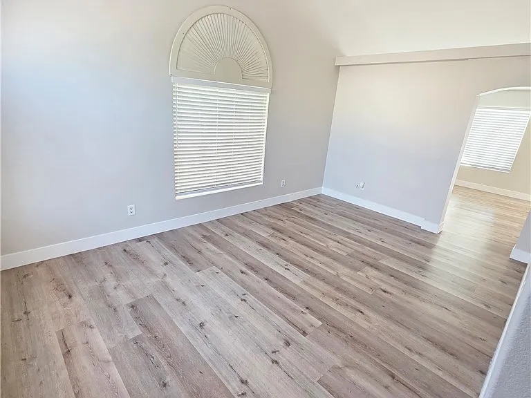 5736 Bolton Bay Way — Photo 3