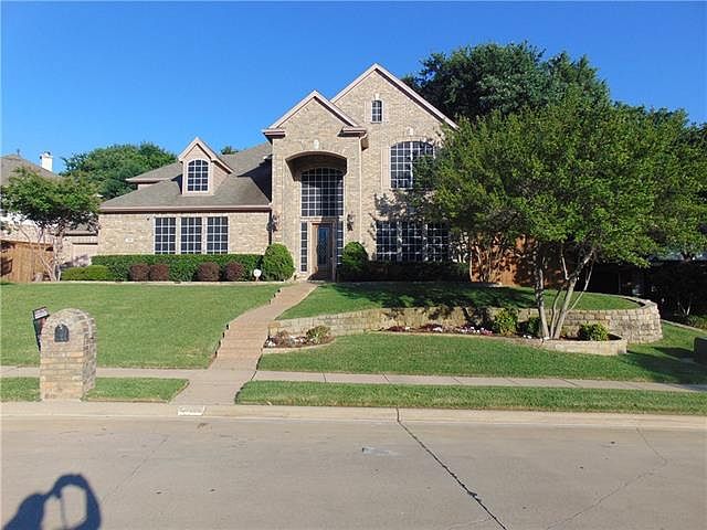 1st image of 100 Red Bluff Dr